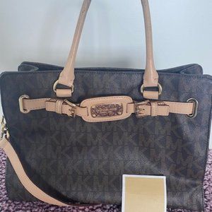 Michael Kors Hangbag